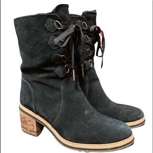 Timberland fur lined, heeled boots. Size 10.